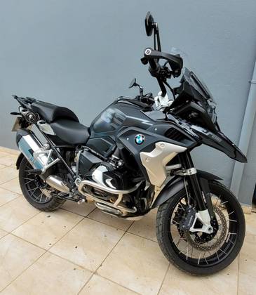 BMW R 1250 GS PREMIUM TRIPLE BLACK BMW R 1250 GS PREMIUM TRIPLE BLACK